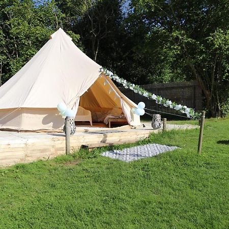 Hopgarden Glamping - Luxury 6M Bell Tent Wadhurst Extérieur photo