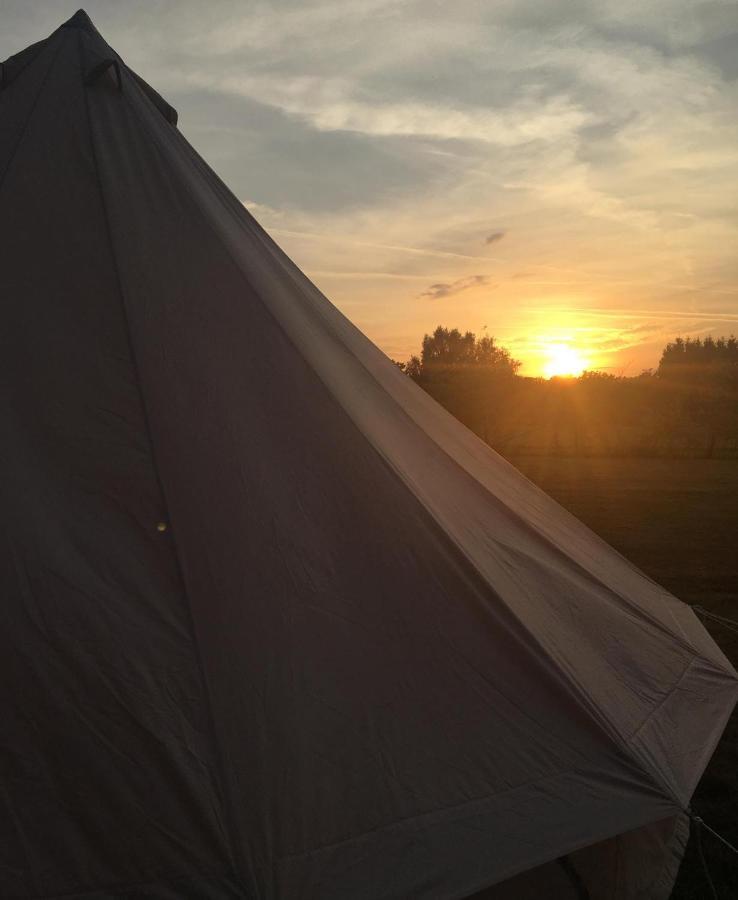 Hopgarden Glamping - Luxury 6M Bell Tent Wadhurst Extérieur photo