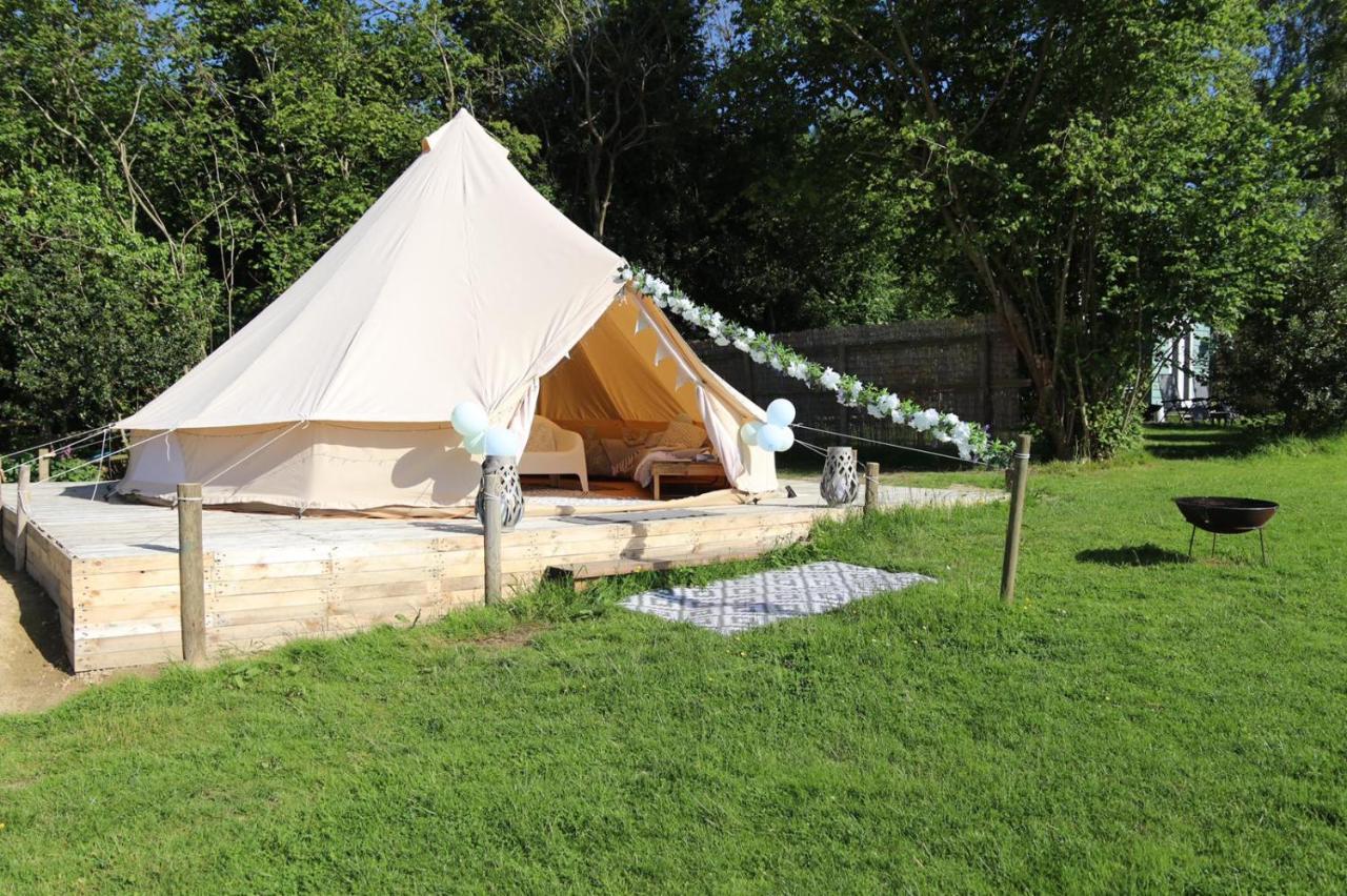 Hopgarden Glamping - Luxury 6M Bell Tent Wadhurst Extérieur photo
