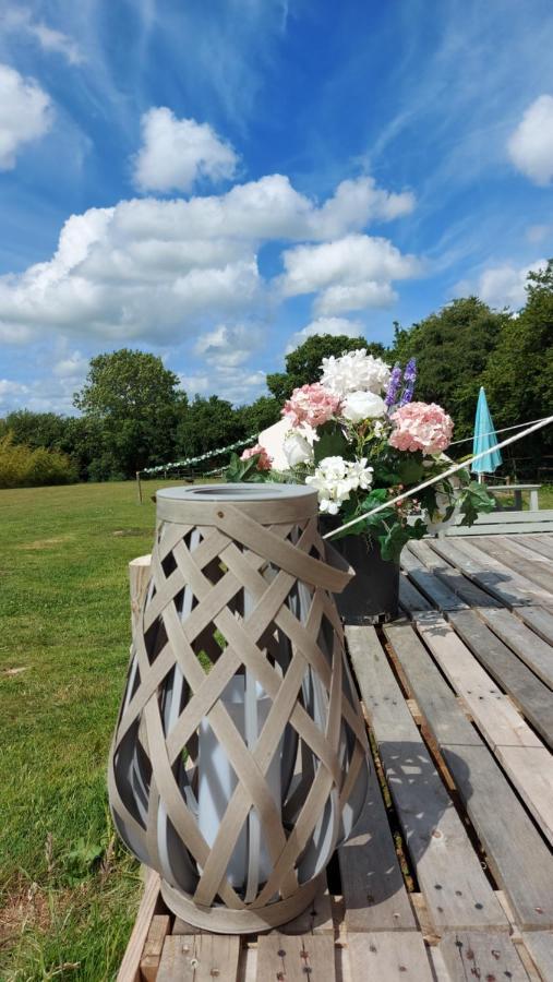 Hopgarden Glamping - Luxury 6M Bell Tent Wadhurst Extérieur photo