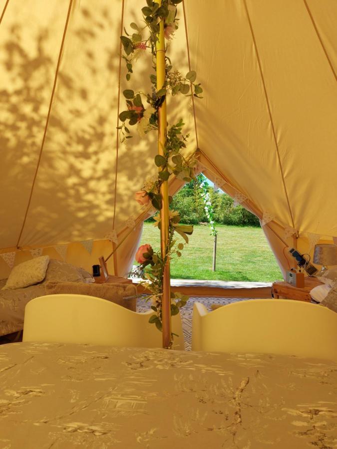 Hopgarden Glamping - Luxury 6M Bell Tent Wadhurst Extérieur photo