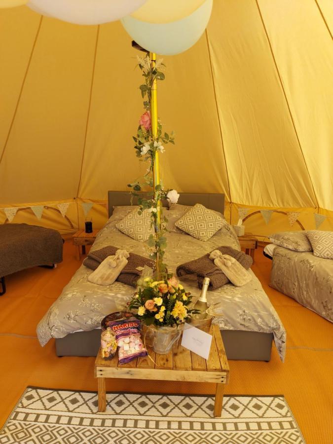 Hopgarden Glamping - Luxury 6M Bell Tent Wadhurst Extérieur photo