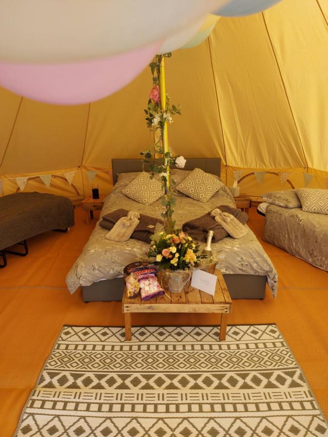 Hopgarden Glamping - Luxury 6M Bell Tent Wadhurst Extérieur photo
